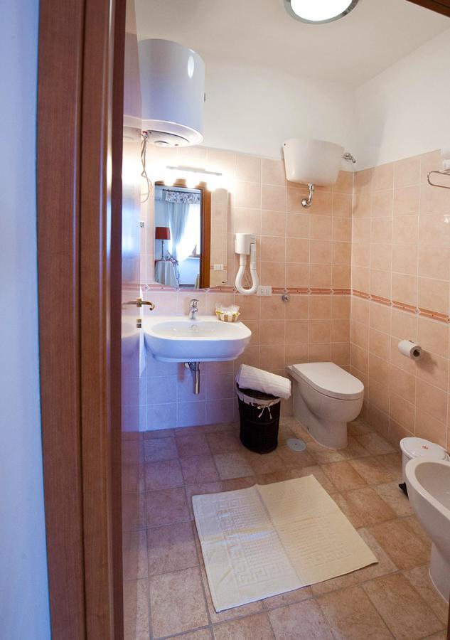 Bed & Breakfast Casale La Rovere *
